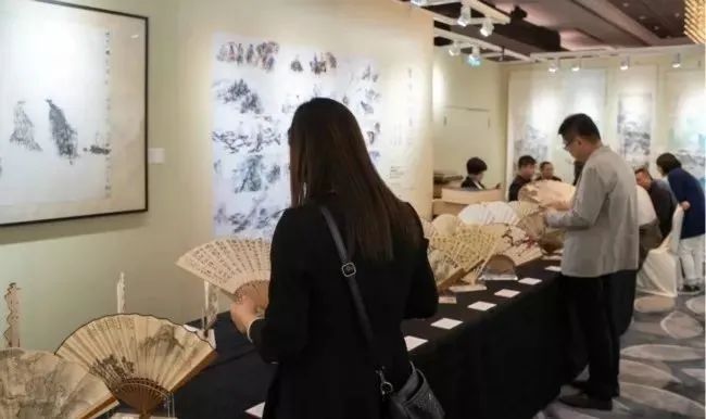 别看现时低迷:未来中国艺术品市场有多大,你知道吗(图7) 别看现时低迷:未来中国艺术品市场有多大,你知道吗(图7)