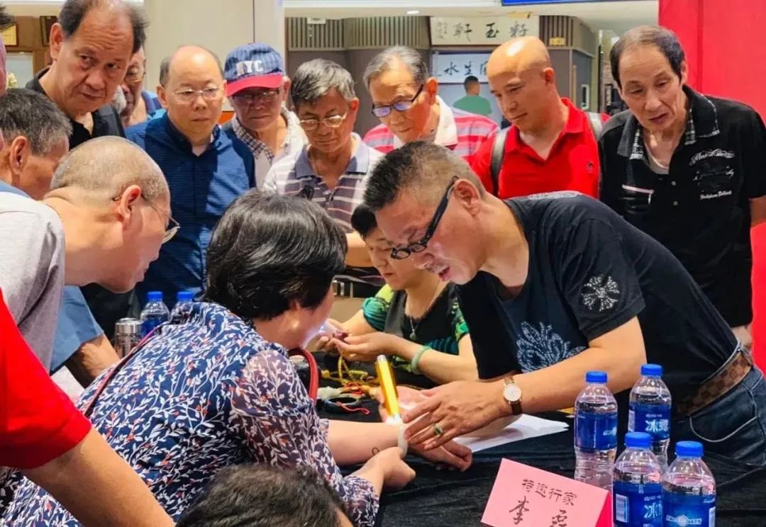 文物市场新政策:民间藏家的黄金时代来临(图3) 文物市场新政策:民间藏家的黄金时代来临(图3)