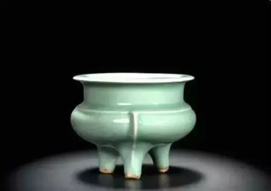 低迷的艺术品市场:正在酝酿一场文化金融“大牛市”(图1) 低迷的艺术品市场:正在酝酿一场文化金融“大牛市”(图1)