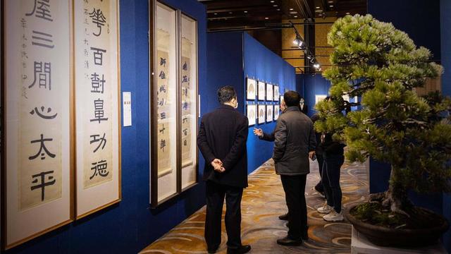 国家大力推动艺术品发展,全民收藏的黄金时代已经来了(图2) 国家大力推动艺术品发展,全民收藏的黄金时代已经来了(图2)