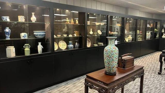 国家大力推动艺术品发展,全民收藏的黄金时代已经来了(图3) 国家大力推动艺术品发展,全民收藏的黄金时代已经来了(图3)