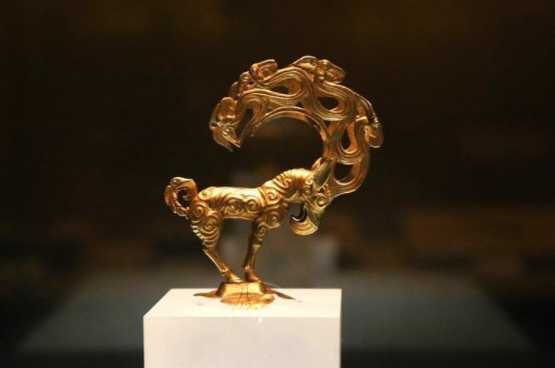 艺术品、收藏品与古玩、古董以及文物之间的有什么区别(图1) 艺术品、收藏品与古玩、古董以及文物之间的有什么区别(图1)