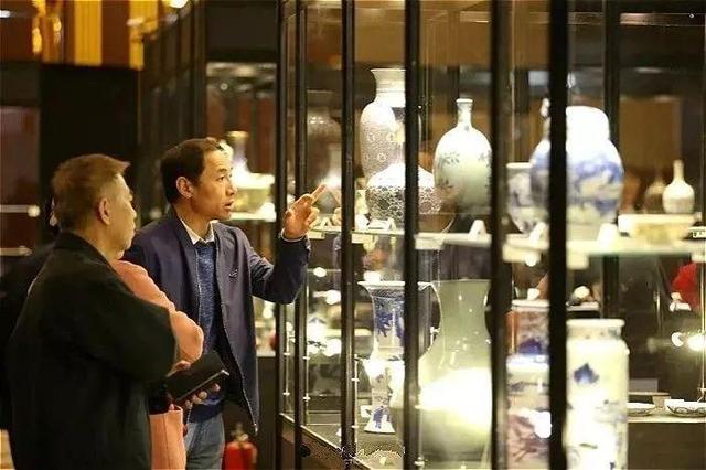 这两年,艺术品市场前所未有的发展,7大趋势,让藏家们安心变现(图1) 这两年,艺术品市场前所未有的发展,7大趋势,让藏家们安心变现(图1)