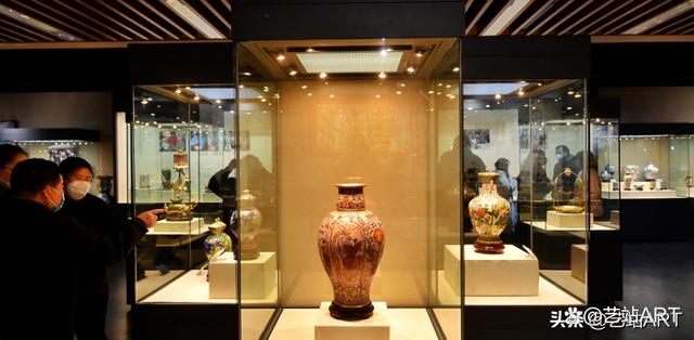艺术品交易市场爆发!艺术品不交易就相当于一堆破铜烂铁(图1) 艺术品交易市场爆发!艺术品不交易就相当于一堆破铜烂铁(图1)