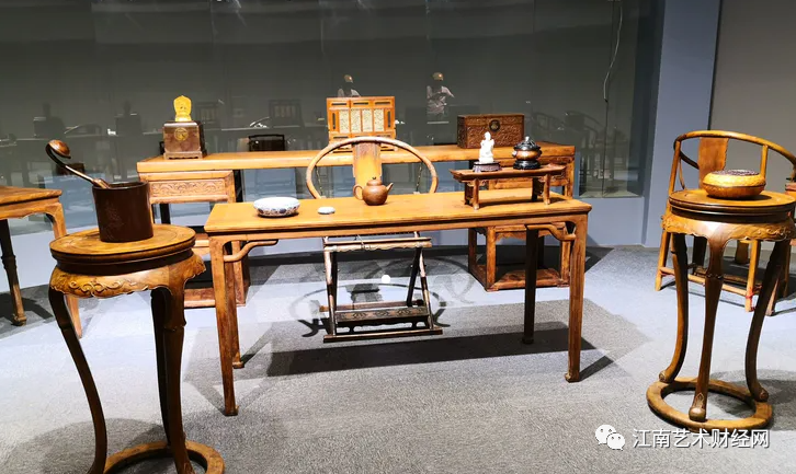 艺术品该往哪个方向变现?八大发展趋势告诉你!(图4) 艺术品该往哪个方向变现?八大发展趋势告诉你!(图4)