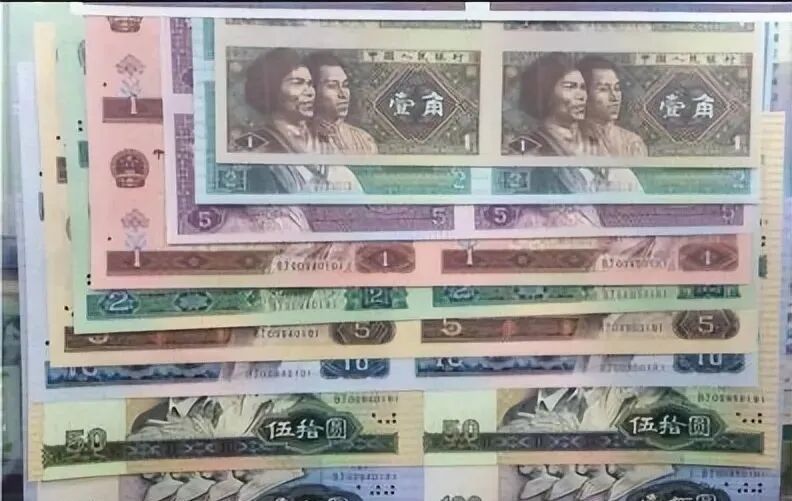 艺术品交易中,瓷器、书画、钱币、邮票以及杂项的投资和收藏价值(图6) 艺术品交易中,瓷器、书画、钱币、邮票以及杂项的投资和收藏价值(图6)
