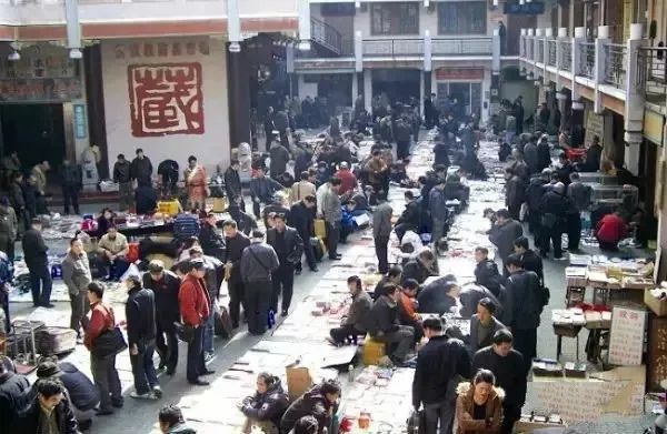 民藏是一座巨大的宝库,未来几年或将成民间文物翻身之年!(图2) 民藏是一座巨大的宝库,未来几年或将成民间文物翻身之年!(图2)