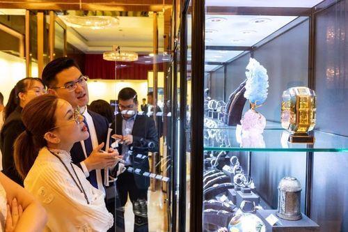 艺术品资产化,大发展!2023年时候到了!(图2) 艺术品资产化,大发展!2023年时候到了!(图2)