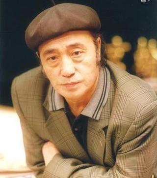 老人传家宝拿去拍卖 以1980万元的价钱拍出(图1) 老人传家宝拿去拍卖 以1980万元的价钱拍出(图1)