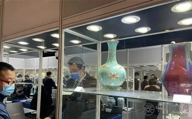 image.png 拍卖行屡创“天价”:为何民间再好的藏品照样变现难?(图3)